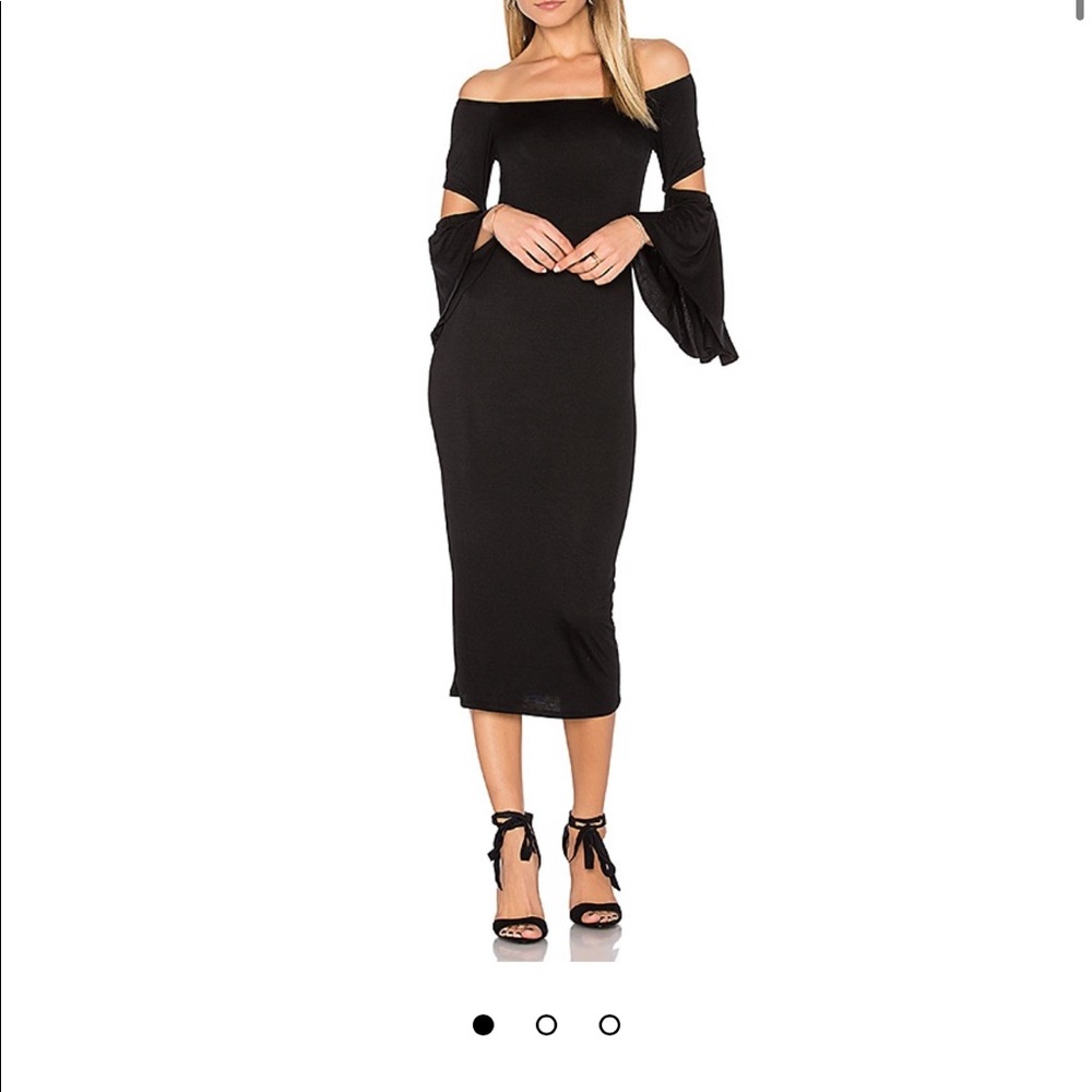 Never worn revolve Clayton midi dress